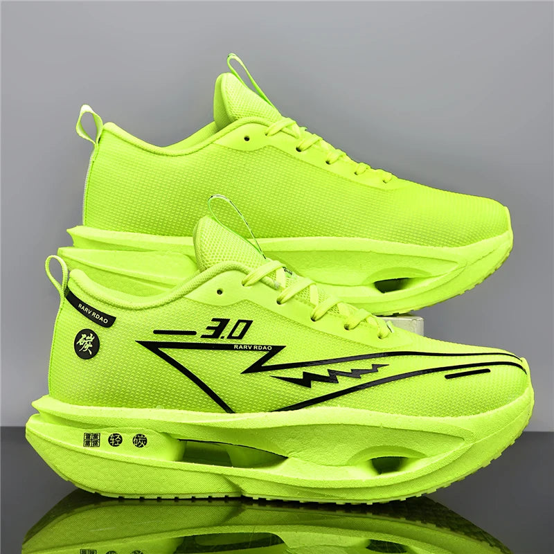 Lightweight breathable running shose with carbon plate for speed & comfort.