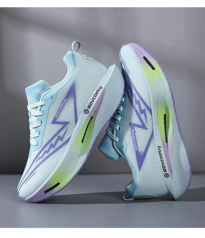 Lightweight breathable running shose with carbon plate for speed & comfort.