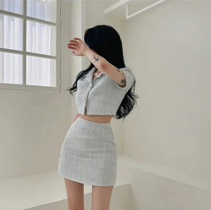 Trendy summer two-piece set (top+skirt). Confortable & stylish.